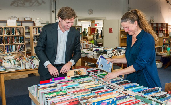Veranderen zonder de mens uit het oog te verliezen Veranderen zonder de mens uit het oog te verliezen
